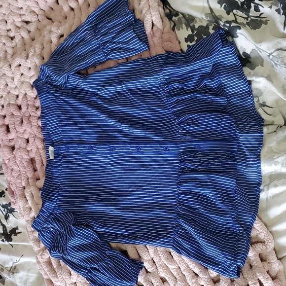 Off the shoulder top - Picture 1 of 9